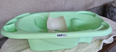 вещи для новорожденного: Комплект детских товаров: 1) Детская ванночка Cam, светло‑зеленая. -