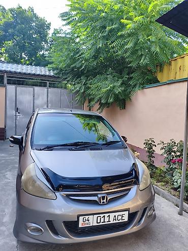 bud e9: Honda Fit: 2002 г., 1.5 л, Вариатор, Бензин, Хэтчбэк — 1