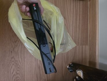 pojacalo za auto: LG DVD/CD plejer, model DP132, idealan za reprodukciju vaših omiljenih