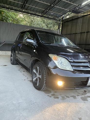 step vagon: Toyota Ist: 2003 г., 1.5 л, Автомат, Бензин, Хэтчбэк — 10