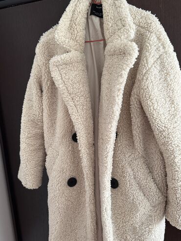 bershka sortsevi: With lining, Faux fur, color - Beige