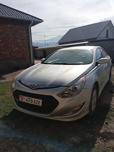 camry se: Hyundai Sonata: 2012 г., 2.4 л, Автомат, Гибрид, Седан — 1