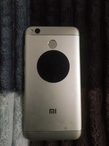 редми ми 5: Redmi, Redmi 4X, Колдонулган, 32 ГБ, түсү - Алтын, 1 SIM