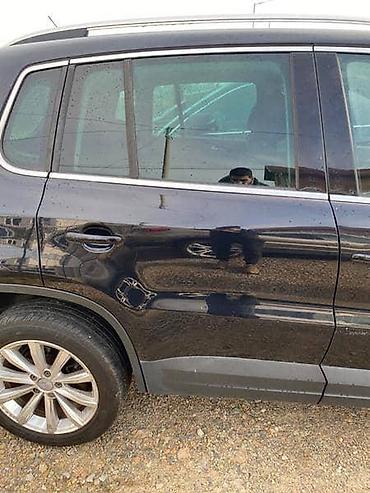 set za auto prva pomoc: ZADNJA DESNA VRATA ZA VOLKSWAGEN TIGUAN OD 2008. DO 2011. GOD. | — 1
