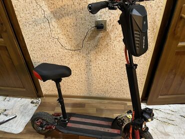 İşlənmiş Elektrik samokat 10", 501 - 750 Vt, 36 - 45 km/s, Ödənişli çatdırılma