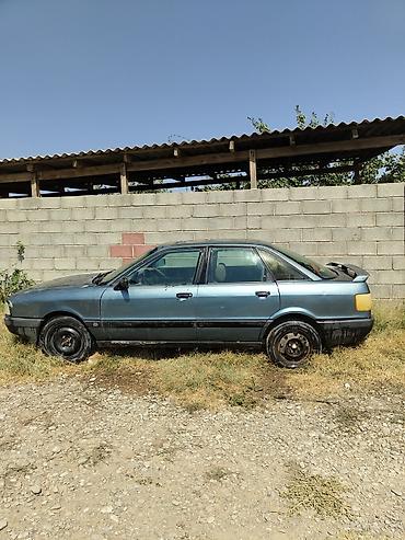 q 7: Audi 80: 1990 г., Седан — 3