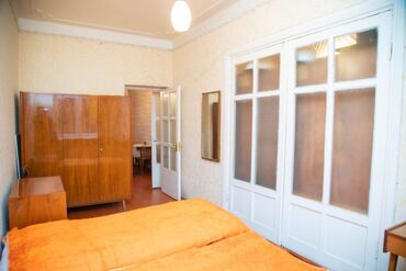 Köhnə tikili: Bakı, 3 otaqlı, Köhnə tikili, m. Nəriman Nərimanov, 60 kv. m — 9