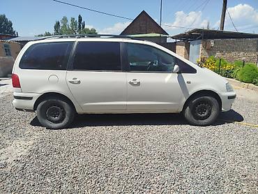 lancer 9: Seat Alhambra: 2002 г., 1.8 л, Механика, Газ, Минивэн — 6