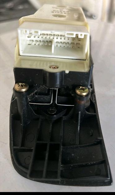 Кнопки, переключатели: Toyota üçün ön sol qapı şüşəqaldıran blok (master switch paneli) - — 3