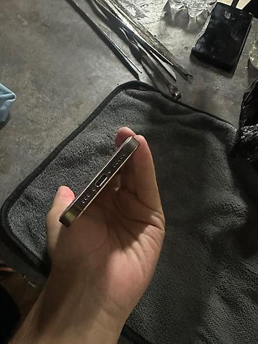 pro 11: IPhone 16 Pro, Б/у, 128 ГБ, Desert Titanium, Коробка, В рассрочку, 90 % — 4