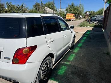Унаа: Toyota Ist: 2002 г., 1.3 л, Автомат, Бензин, Хетчбек — 1