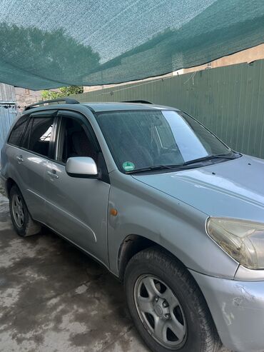 Toyota: Toyota RAV4: 2003 г., 1.8 л, Механика, Бензин, Кроссовер — 3