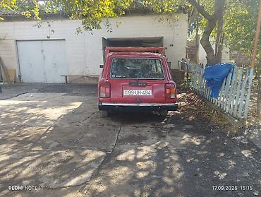 lada diskləri: VAZ 2104 universal, qırmızı rəng. - Kuzov: 5 qapı, universal — 4