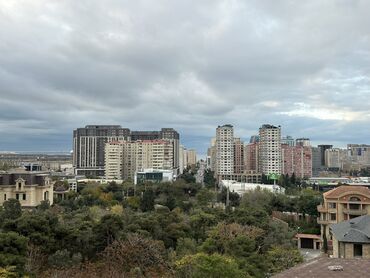 аренда квартир долгосрочно: Nərimanov rayonunda ( Montin ) 3otaqlı 120kv.m ( əlavə olaraq 180kv.m