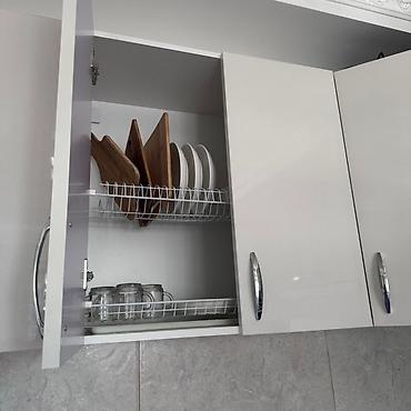 Кухонные гарнитуры: Светлая кухня-столовая с выходом на лоджию.сдаю 1 комнатную квартиру — 6