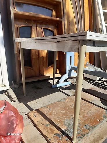 Mətbəx masası, İşlənmiş, Açılan, Laminat, Kvadrat masa lalafo.az -da Mətbəx masası, İşlənmiş, Açılan, Laminat, Kvadrat masa