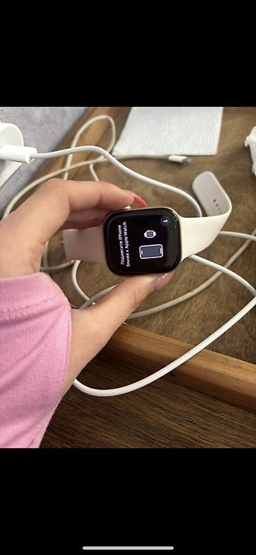 Apple Watch Series 10 – 41 mm, Alumini korpus, Light Pink Sport Band