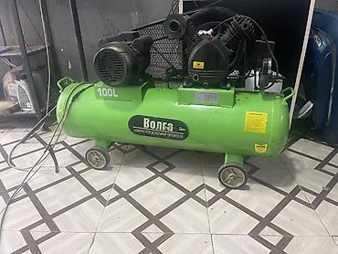 boya seti: Volga markalı porşenli hava kompressoru - Tank həcmi: 100 litr (gövdə — 1