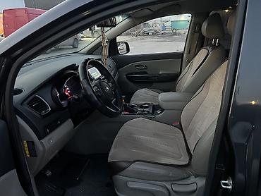 Kia: Kia Carnival: 2018 г., Минивэн — 4