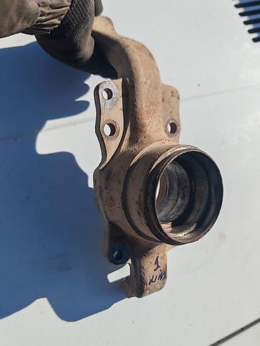 Auto delovi: Rukavac levi Lada 2121,21213,21214 Niva br.1. Polovno, ocuvano — 1