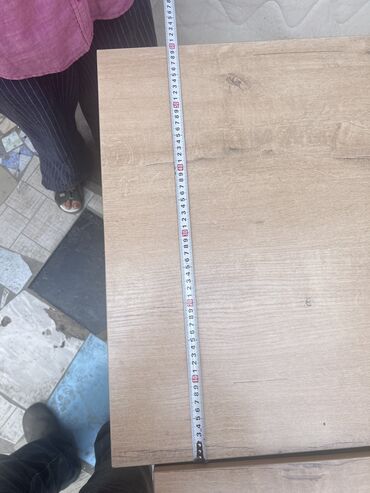 Другая мебель: Срочно, Продам эти парты, доски .
Цена за 1-шт
130/0,60 высота 0,73 — 4