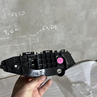 Бампер и комплектующие: Бампер Toyota — 7