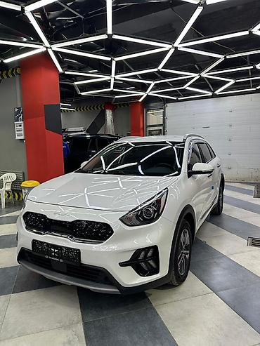 Kia: Kia Niro: 2021 г., 1.6 л, Робот, Гибрид, Кроссовер — 1