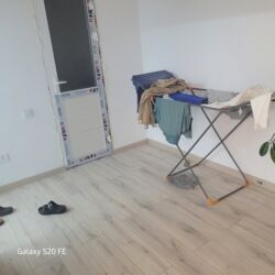 дом чат куль: 1 бөлмө, Менчик ээси, Чогуу жашоосу жок, Эмерексиз