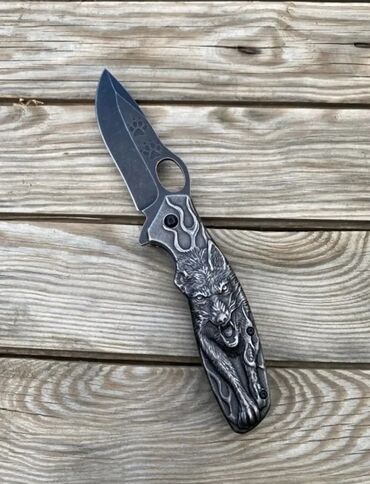 охотники: Сувенирный подарочный туристический выкидной нож в подарок мужчине