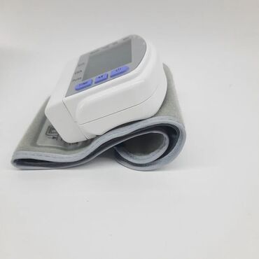 Tonometrlər: Təziq aparati Davleni olçen Tonometr tam avtomatikdir. Biləyə — 6