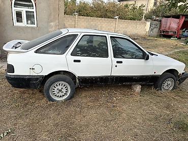 daf xf: Ford Sierra: 1991 г., 1.6 л, Седан — 9