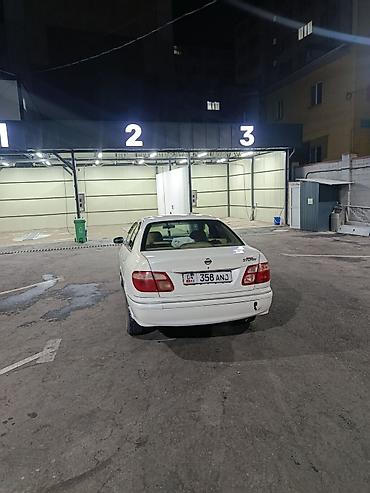 byd xia: Nissan Sunny: 2002 г., Механика, Бензин, Седан — 2