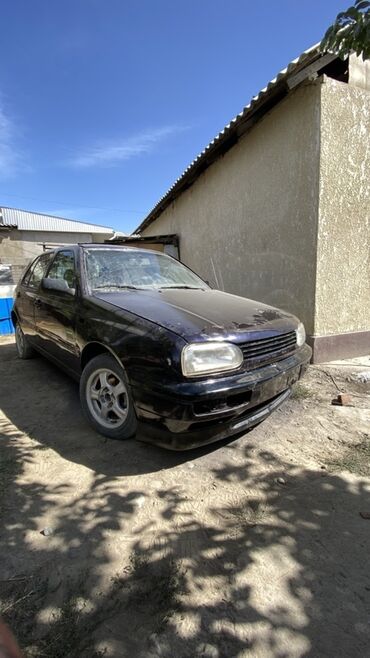 шины оптом бу: Volkswagen Golf: 1993 г., 1.8 л, Механика, Бензин, Хетчбек