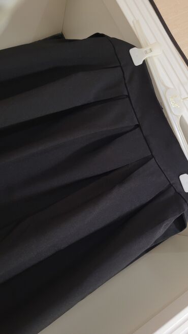 Ətəklər: 7 man
42 razmer
sekli sola cevirin — 5