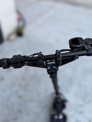 tom: Električni trotinet Dualtron sa RGB osvetljenjem orednja guma izduvala — 7