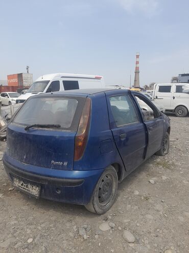 операционные системы 32 разрядные: Fiat Punto (5‑дверный хэтчбек), правый руль, синий цвет. Автомобиль
