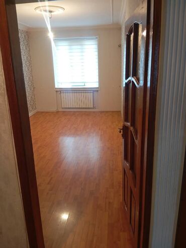 Uzunmüddətli kirayə mənzillər: Pasyolka Kirov 45 nömrəli marşrutun son dayanacağı 2/3 otaqlı 5/9 — 5