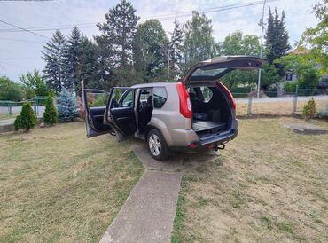 Nissan: Nissan X-Trail: 2 l | 2012 г. SUV/4x4 — 11
