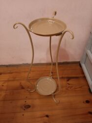 dibçək güllər: YENİDİR
Hündürlüyü 72 sm
Ünvan Xırdalan lalafo.az -da dibçək güllər: YENİDİR
Hündürlüyü 72 sm
Ünvan Xırdalan