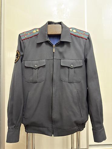 Спецодежда: Милицейская форма НОВАЯ Нового образца Китель, штаны Размер 52 5000 — 9