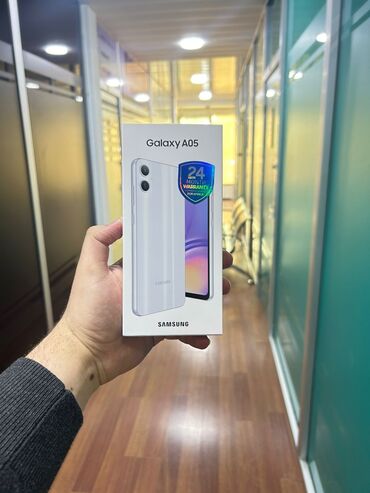 samsung 9003: Samsung Galaxy A05, 64 GB, rəng - Ağ, Düyməli, Face ID, Zəmanət