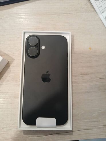 столешница из дуба: IPhone 16, 128 GB, Black Titanium, Kredit