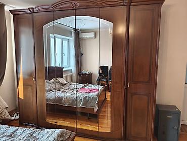 Спальные гарнитуры: Спальный гарнитур, Б/у, Двуспальная кровать, Дерево, цвет - Коричневый — 19