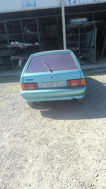 fara kia 25: LADA Samara (VAZ 2109) – hetçbek qiyməti 3000 Xüsusiyyətlər: - Kuzov — 2