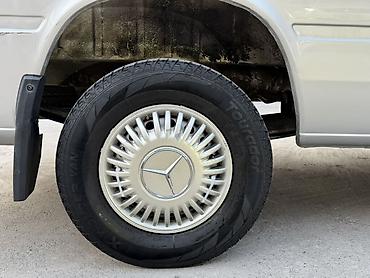 серая 2: Mercedes-Benz Спринтер: 2006 г., 2.2 л, Механика, Дизель, Бус — 10