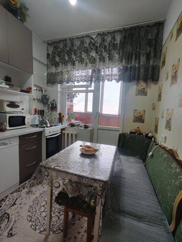 2 комнатные квартиры в бишкеке продажа: 3 бөлмө, 80 кв. м, 106-серия, 9 кабат, Косметикалык ремонт