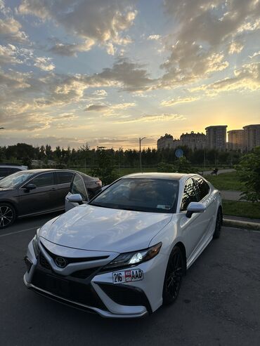 тайота нова: Toyota Camry: 2021 г., 2.5 л, Автомат, Бензин, Седан