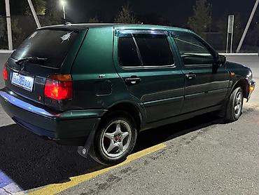 67 ххх: Volkswagen Golf: 1996 г., 1.8 л, Механика, Бензин, Хэтчбэк — 4