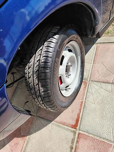 turbo.az vaz 2106 satisi: Məhsul: Lada 2110 sedan (mavi rəng) Xüsusiyyətlər: - Kuzov: 4 qapılı — 7
