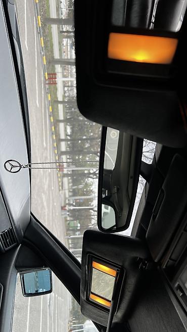 Mercedes-Benz: Mercedes-Benz E-Class: 1992 г., 3.6 л, Механика, Бензин, Купе — 8